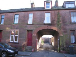 2 bed flat in dumfries 2 bedroom flat with box room